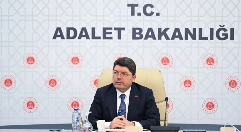 Bakan Tunç'tan anayasa açıklaması